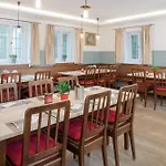 ホテル Aiterbach Am Chiemsee