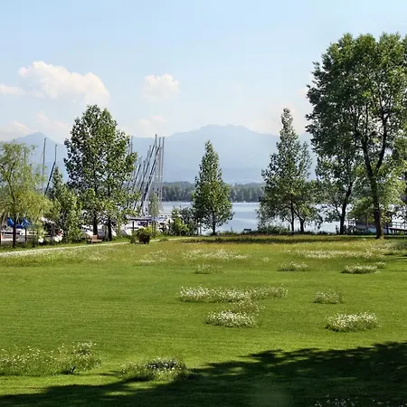 酒店 Aiterbach Am Chiemsee