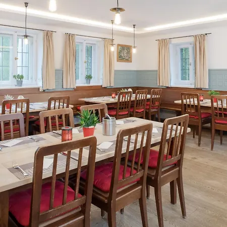 Hotell Aiterbach Am Chiemsee